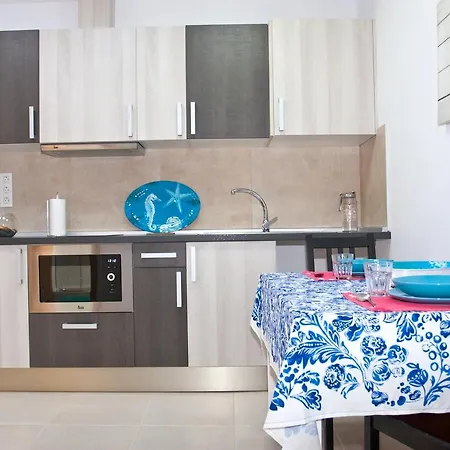 Apartment Playa Centro 4 *